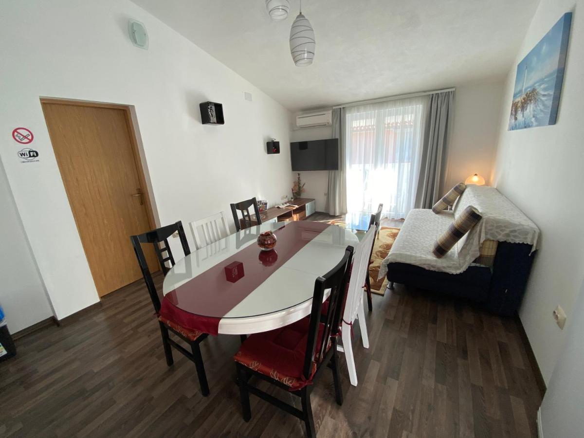 Apartamento Ana Marija Solin Exterior foto