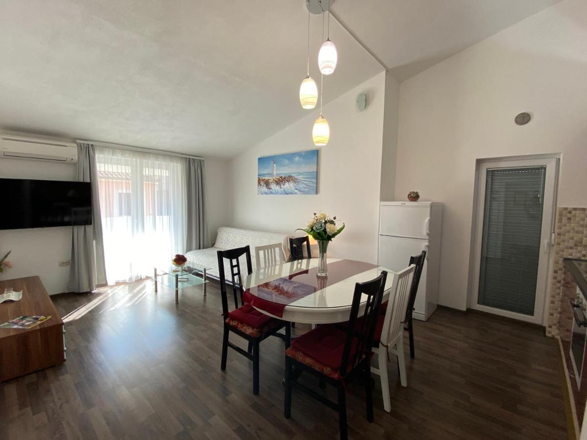 Apartamento Ana Marija Solin Exterior foto